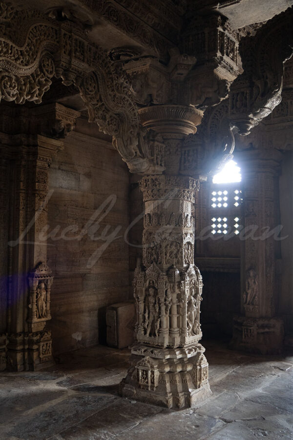 Detail of a richly decorated column from the Sahasra bahu (or Sasbahu) temple dedicated to Virabhadra and dating from the 10th century, in Nagda, Rajasthan, India.